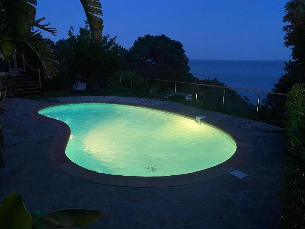 Villa Les Alizes Le Le Rayol-Canadel-sur-Mer Exterior foto
